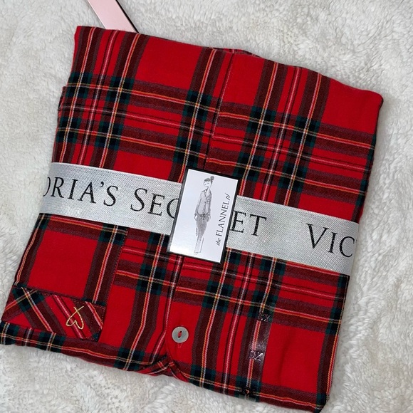 NWT Victoria’s Secret Holiday/Christmas Checkered Flannel Pajamas size XS - Picture 4 of 4